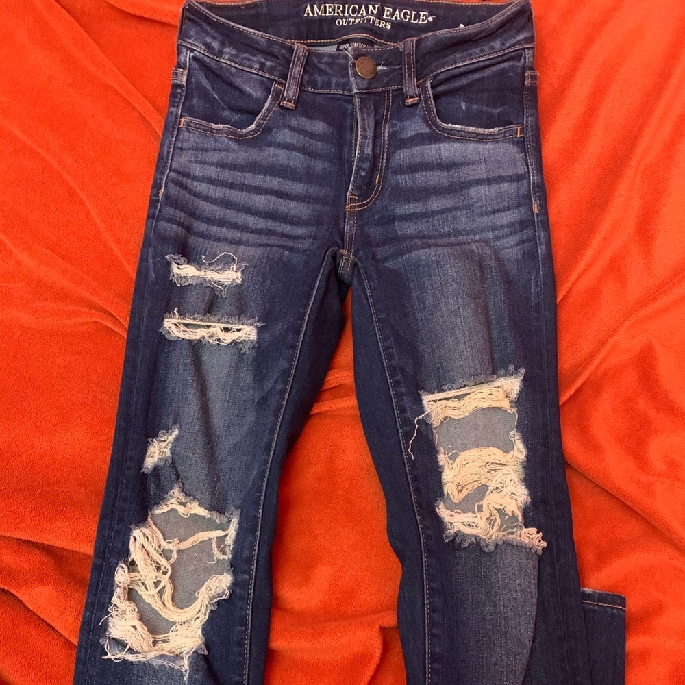 American eagle ripped jeans